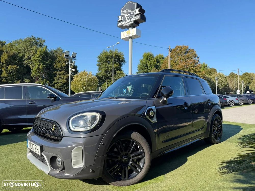 MINI Countryman Cooper SE ALL4 Auto - 2