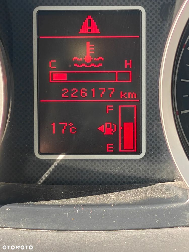 Mitsubishi Lancer - 18
