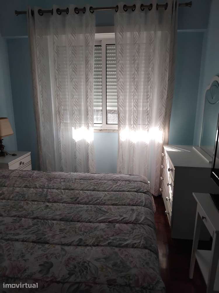 Quarto Individual em Benfica - Grande imagem: 2/5