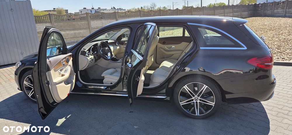 Mercedes-Benz Klasa C 300 e 9G-TRONIC Avantgarde - 8