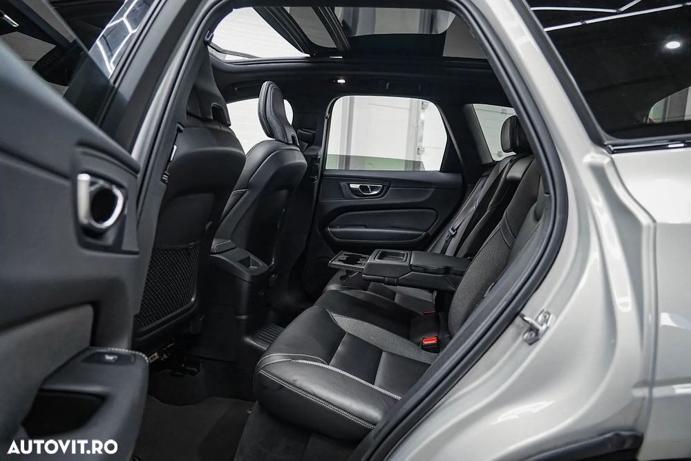 Volvo XC 60 Recharge T6 Twin Engine eAWD Inscription Expression - 8