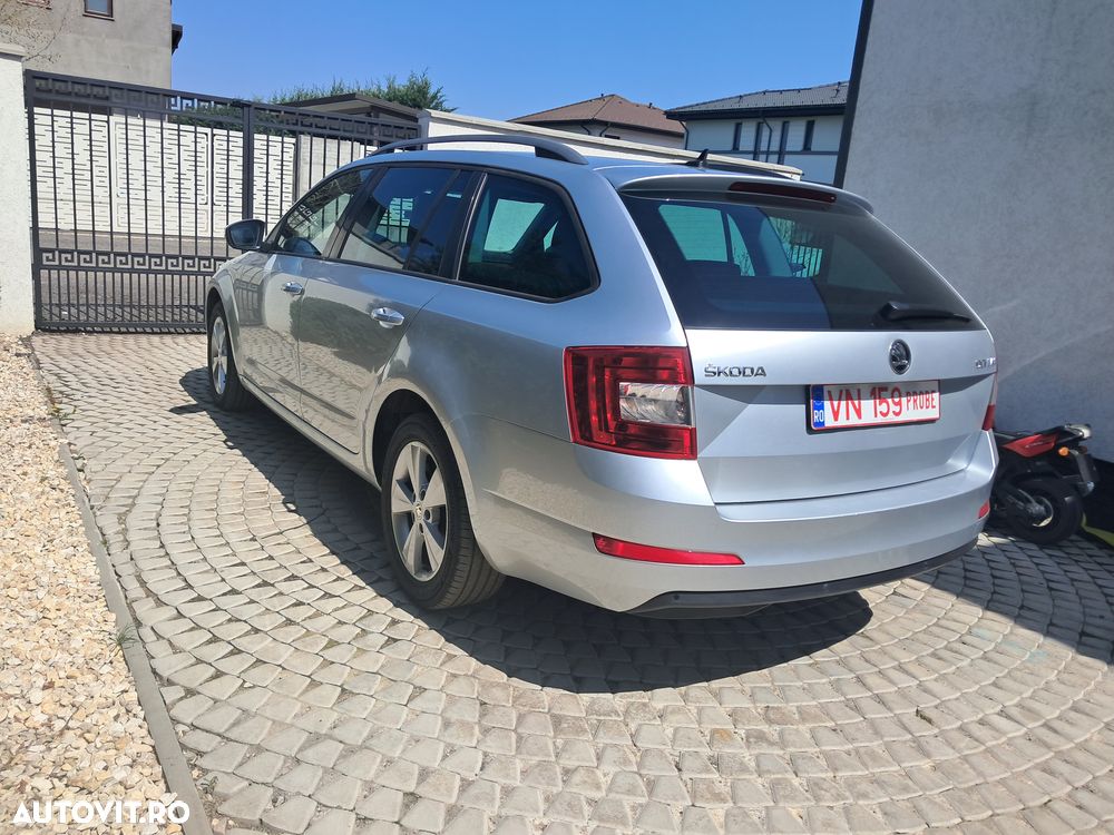 Skoda Octavia 2.0 TDI Style - 2