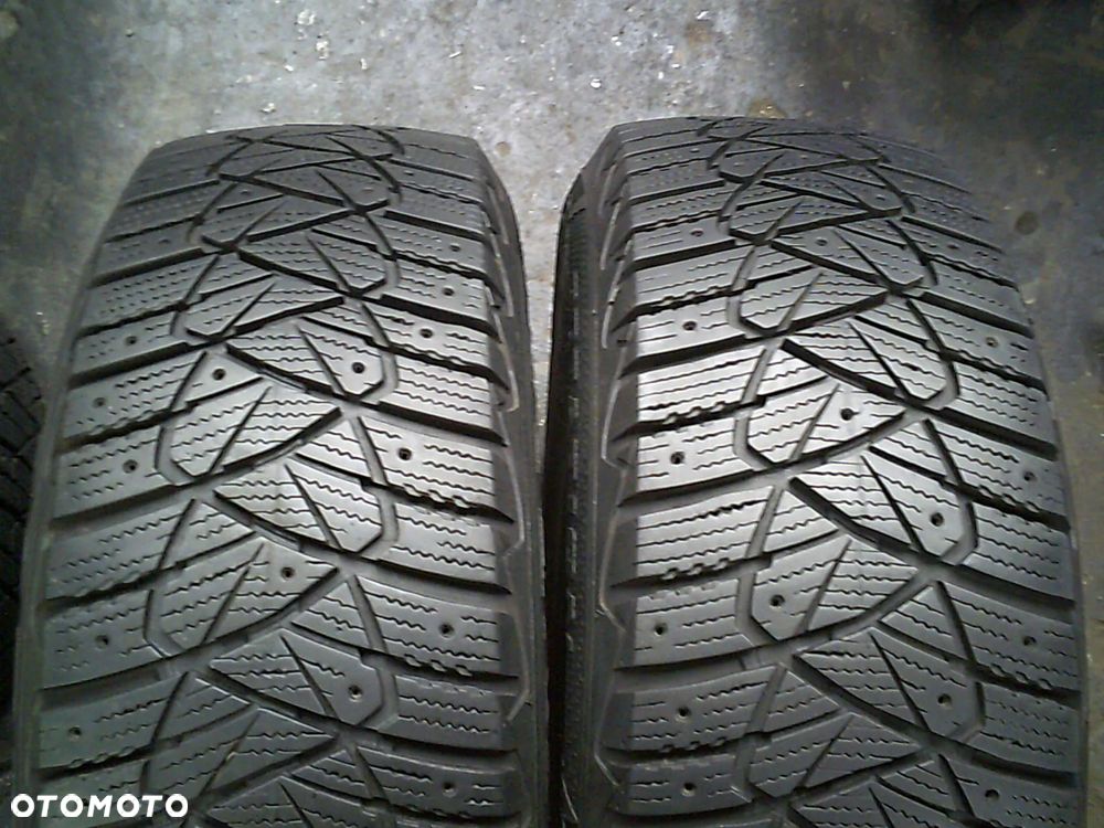 2x GOODYEAR Ultra Grip 600 215/65R16 7,8mm-8,2mm 2023 - 1