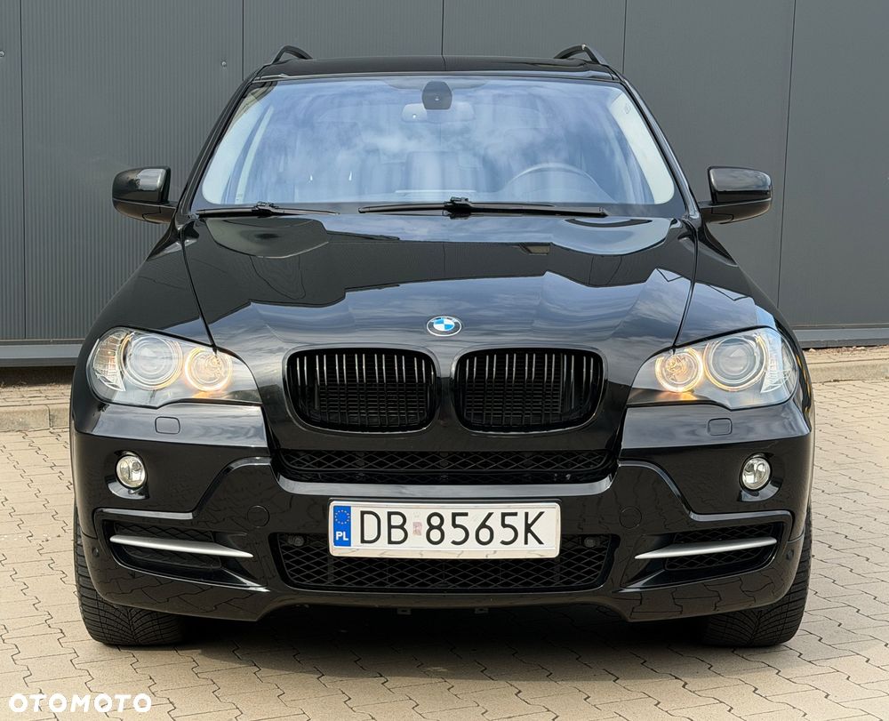 BMW X5 xDrive48i - 2