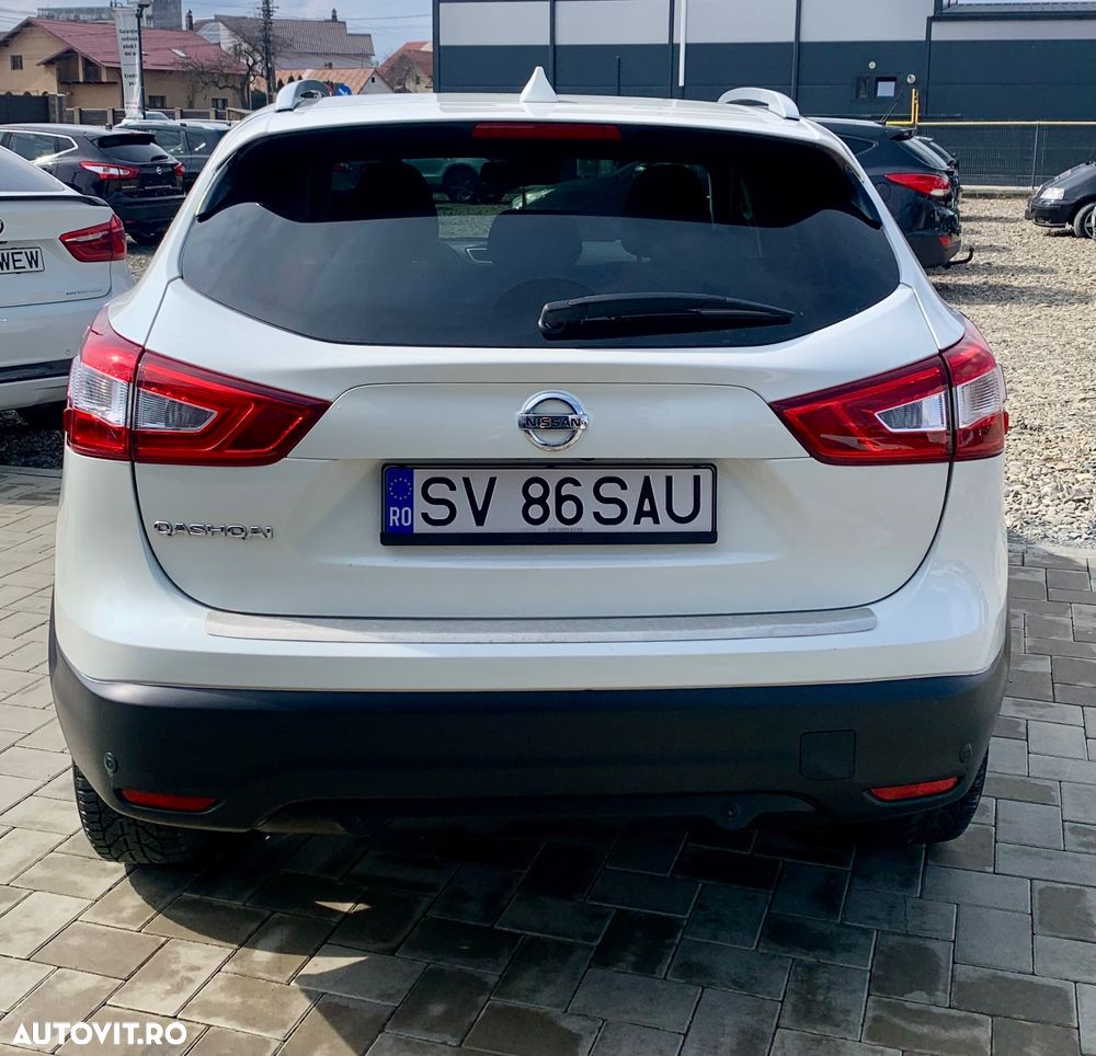 Nissan Qashqai 1.6 DCI Xtronic ACENTA - 3