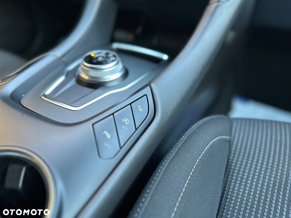 Ford Mondeo 2.0 EcoBlue Titanium - 23