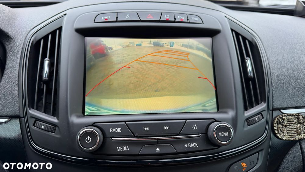 Opel Insignia 2.0 Bi Turbo CDTI 4x4 - 16