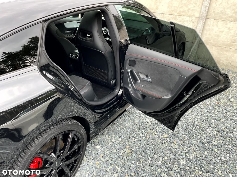 Mercedes-Benz CLA 200 d 8G-DCT AMG Line - 20