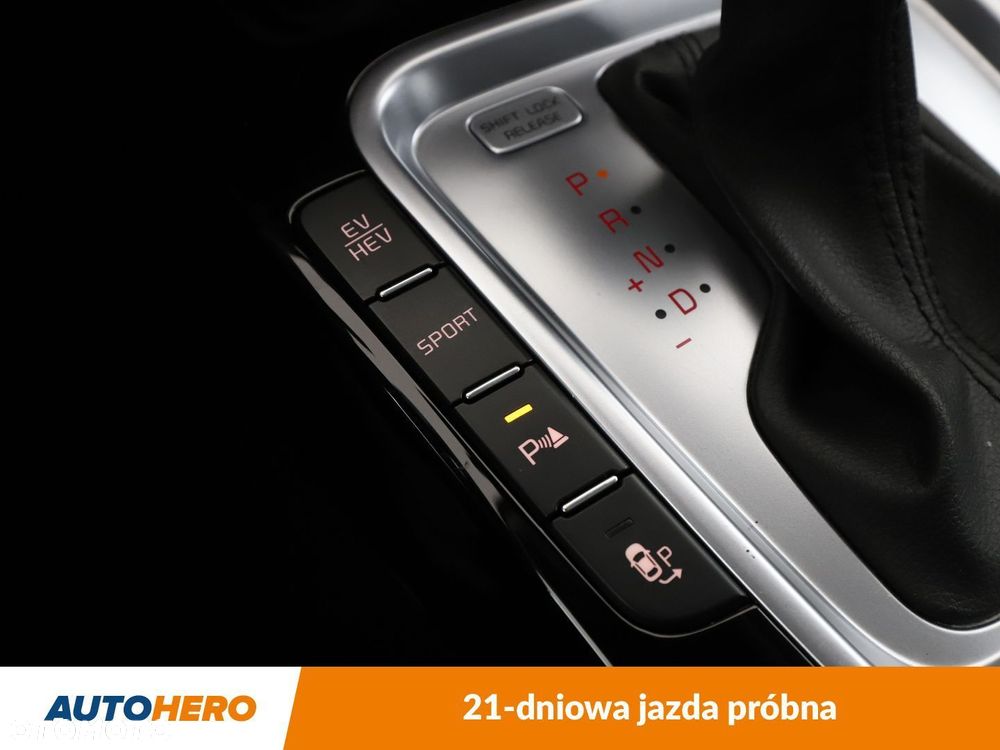 Kia Ceed - 29