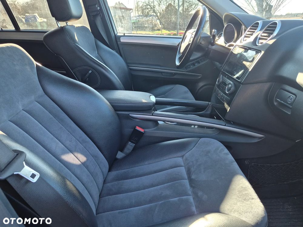 Mercedes-Benz ML 320 CDI 4-Matic - 12