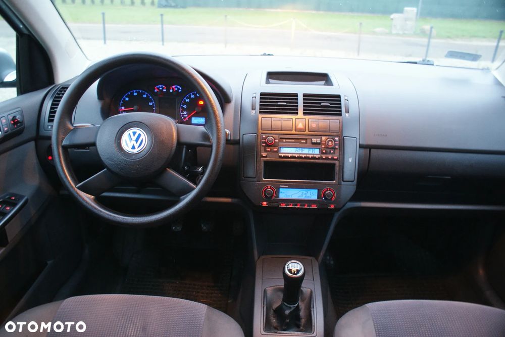 Volkswagen Polo 1.2 12V Comfortline - 8