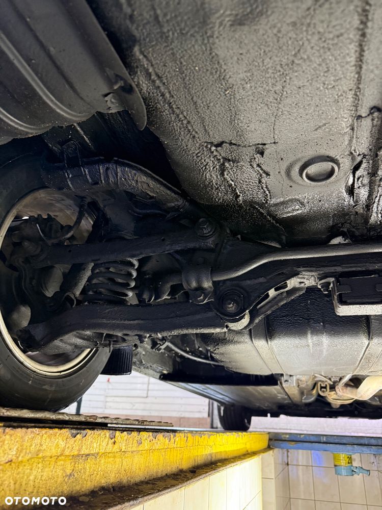 Kia Ceed 1.6 CRDi L Business Line - 35