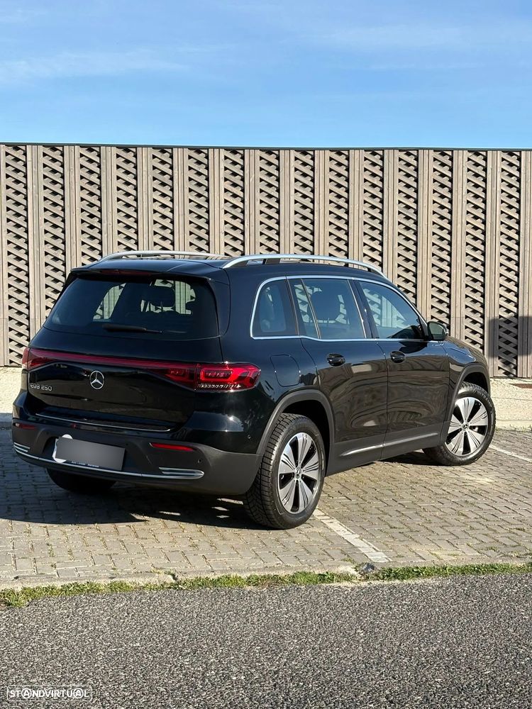 Mercedes-Benz EQB 250 Progressive - 15