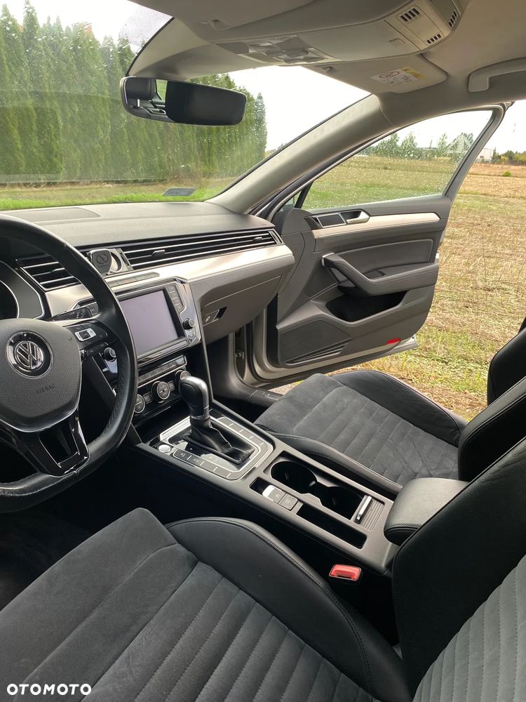 Volkswagen Passat Variant 2.0 TDI BMT Highline DSG - 5