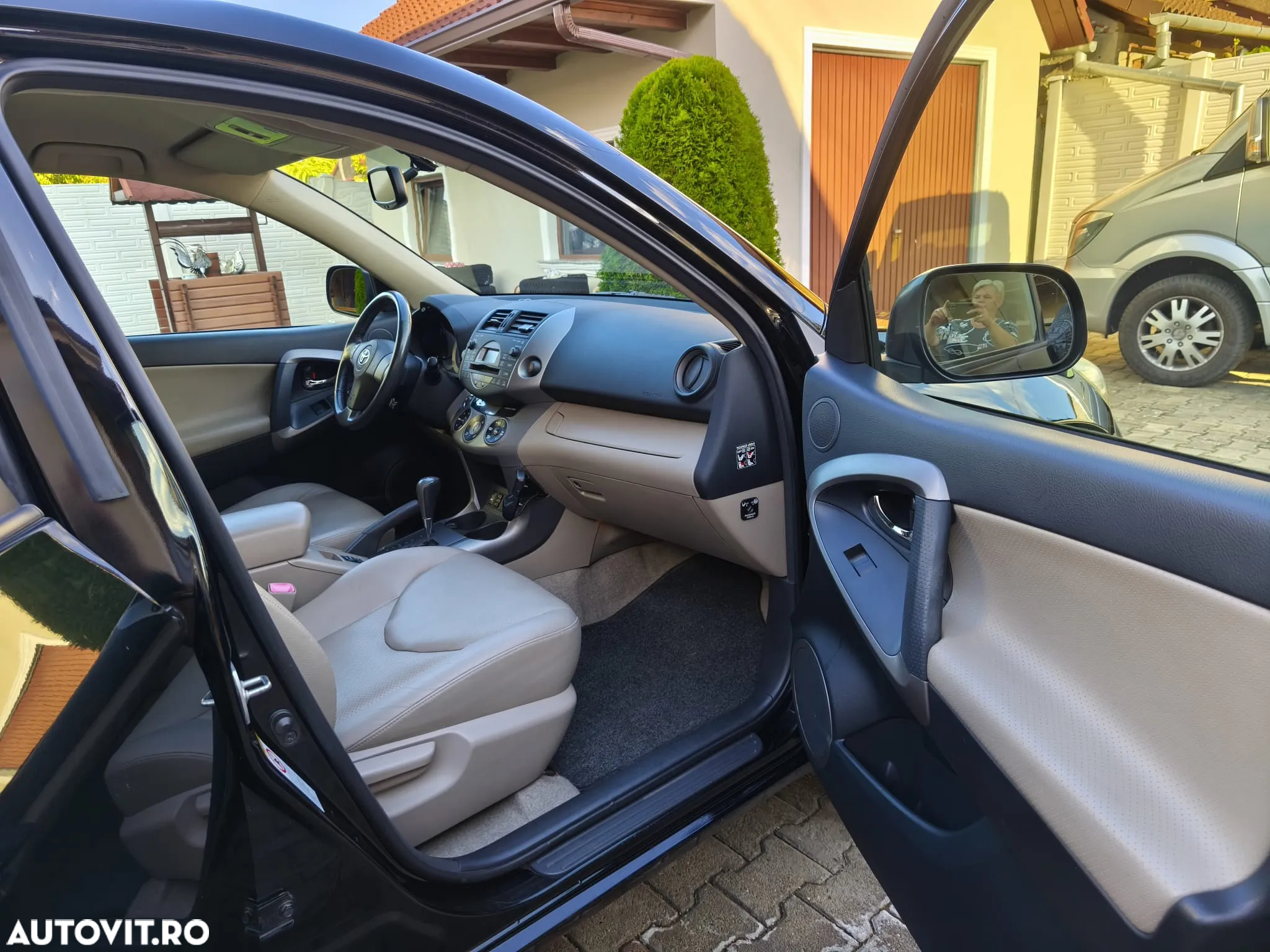 Toyota RAV4 2.0 Multidrive S AWD Luxury - 3