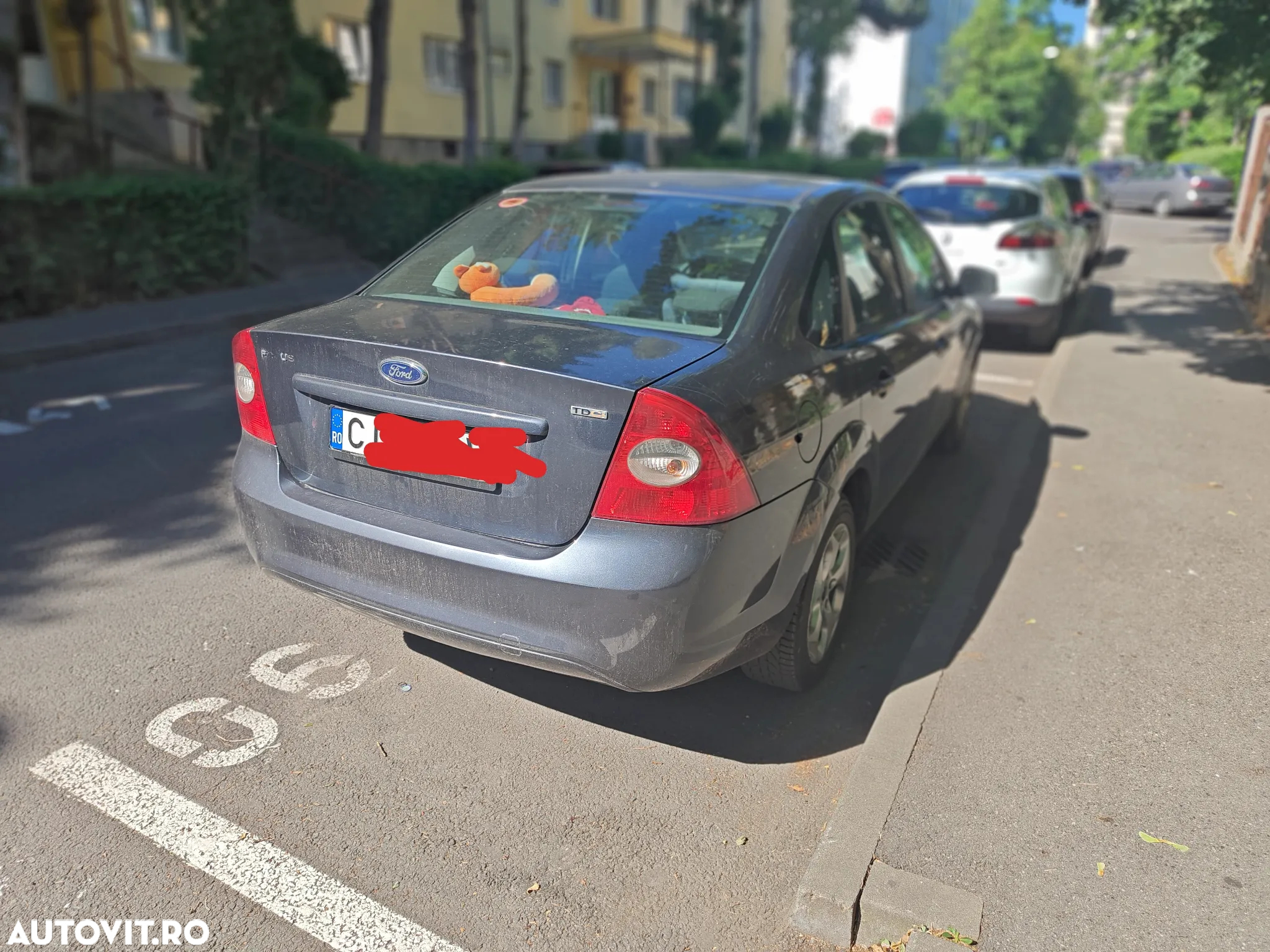 Ford Focus - 11