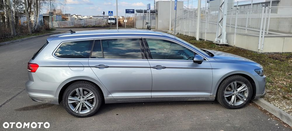 Volkswagen Passat Variant 2.0 TSI Elegance DSG - 6