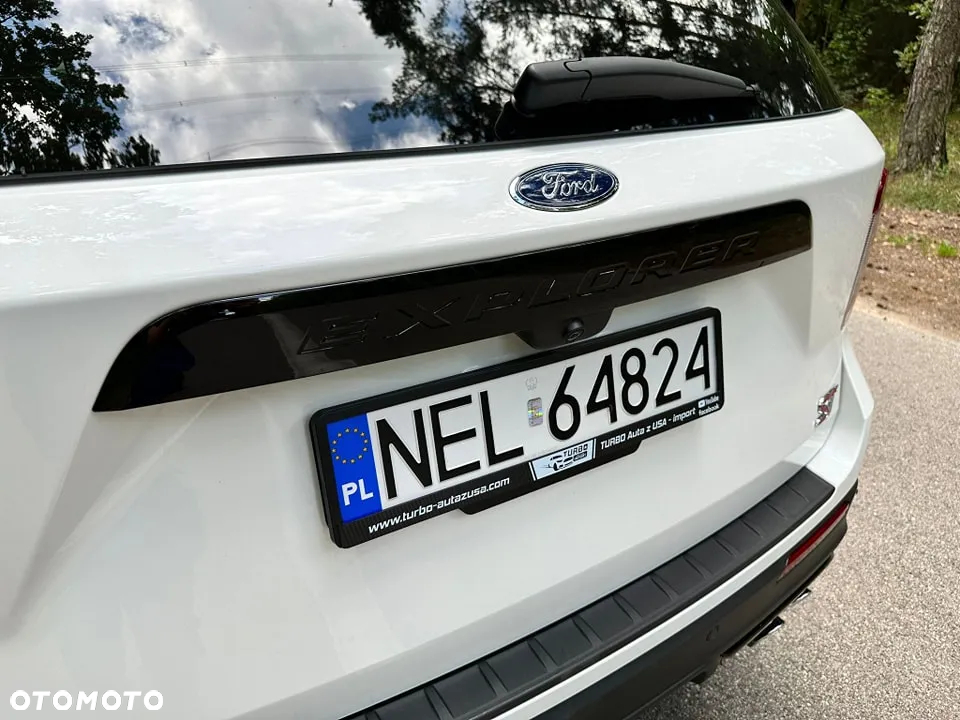 Ford Explorer EcoBoost Plug-in Hybrid ST-LINE - 33