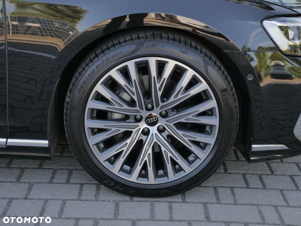 Audi A8 - 14