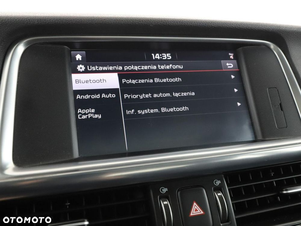 Kia Optima Plug-in Hybrid - 28