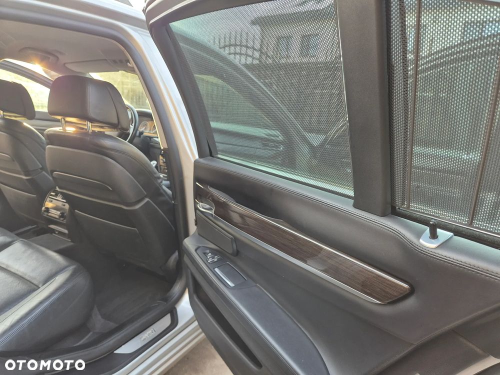 BMW Seria 7 730d - 18