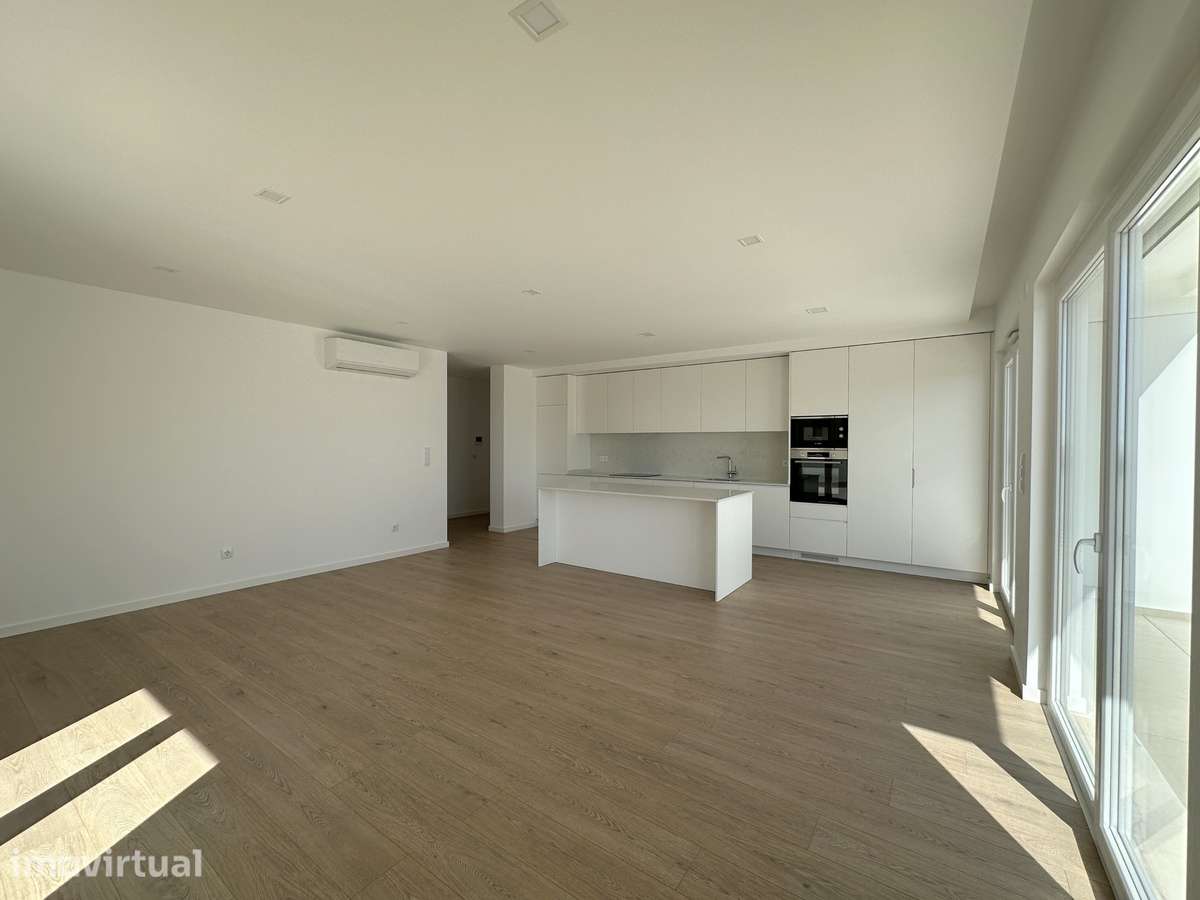 Apartamento T2 Novo com Terraço de 102 m² e Vista Mar na Ericeira - Grande imagem: 4/38