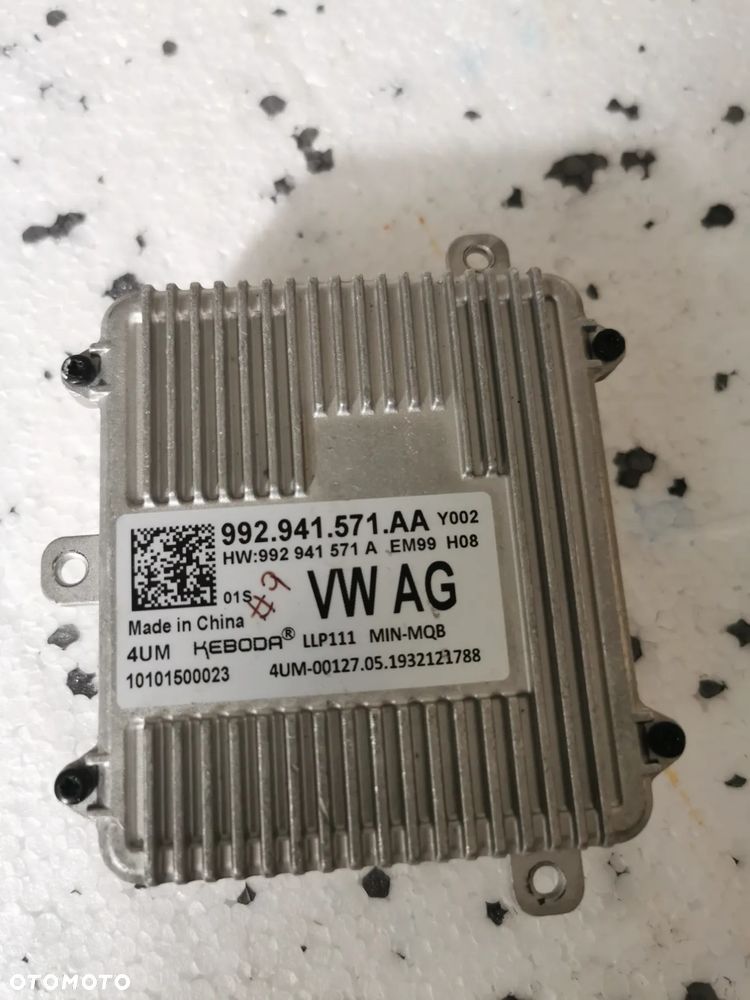 VW Audi Seat Skoda Porsche Moduł LED przetwornica 992941571AA - 1