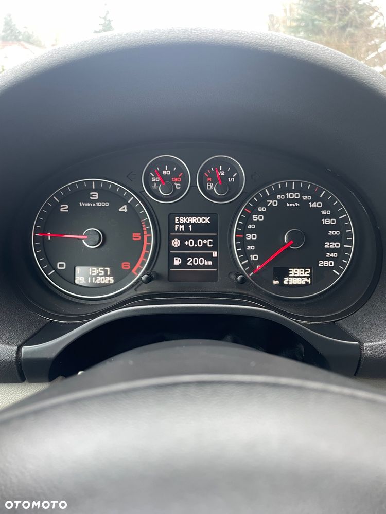 Audi A3 3-drzwiowe 2.0 TDI Ambition - 21