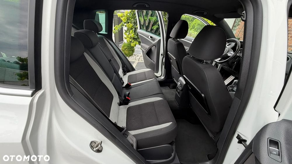 Volkswagen Tiguan 2.0 TSI 4Mot Perfectline R-Style DSG - 25