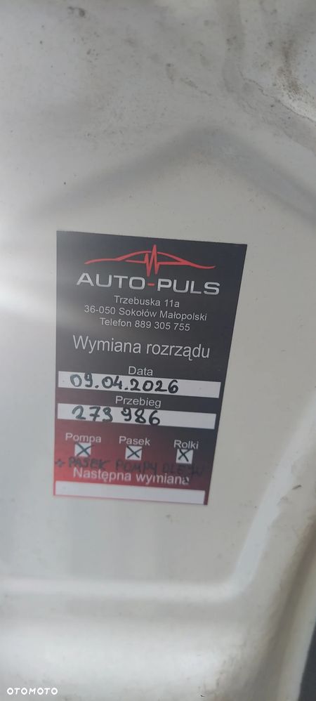 Volkswagen Passat - 25