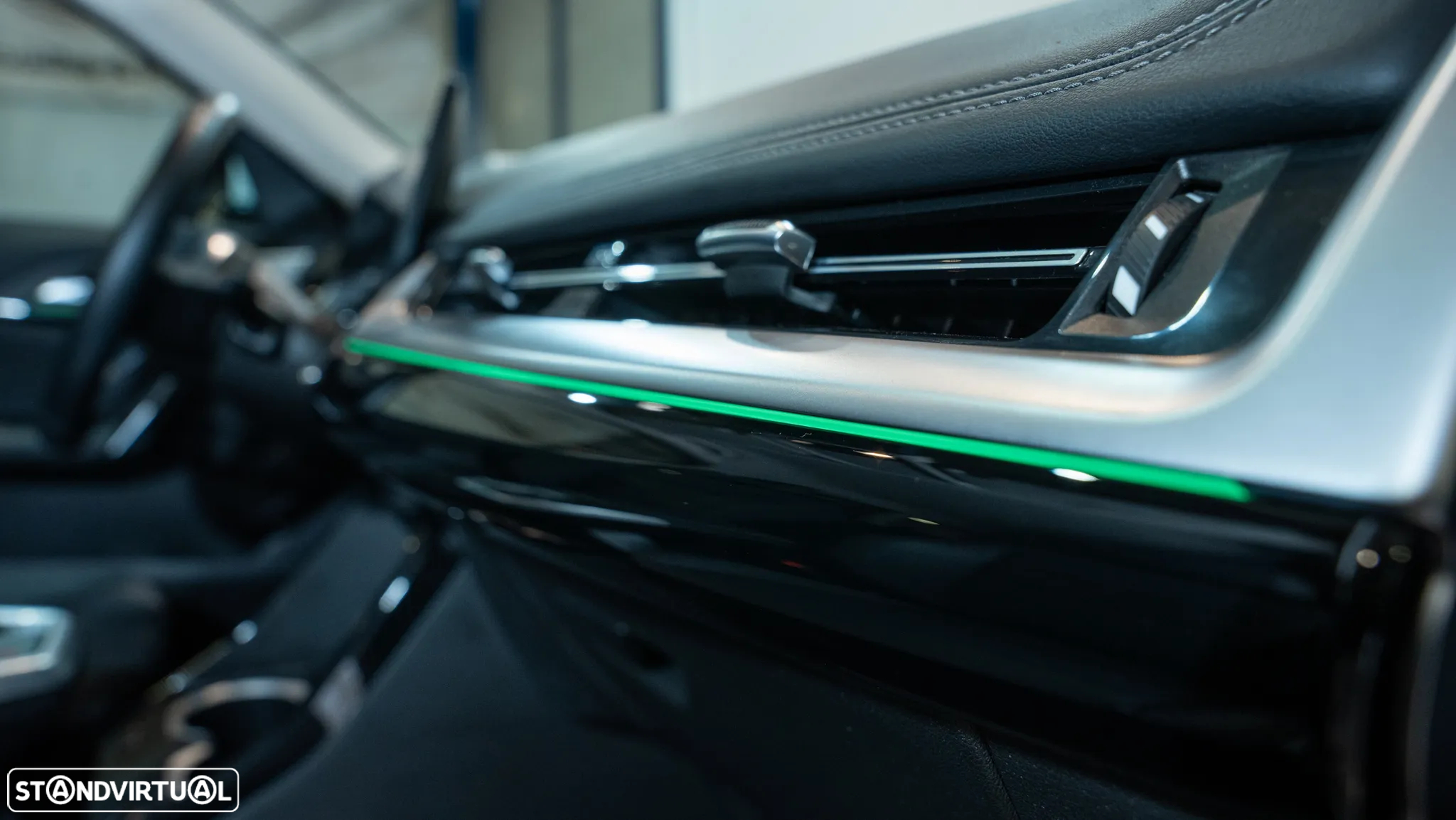 BMW iX1 xDrive30 xLine - 25