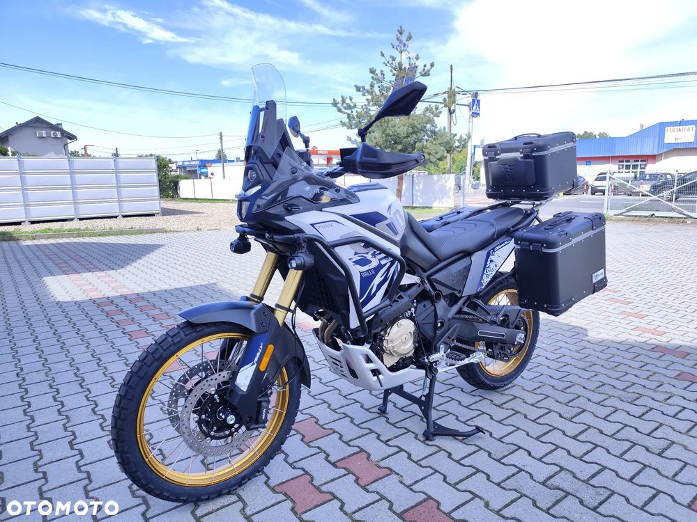 VOGE 800 Rally - 1
