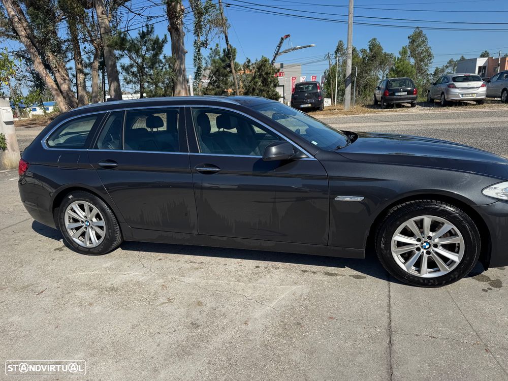 BMW 525 d Exclusive Auto - 4