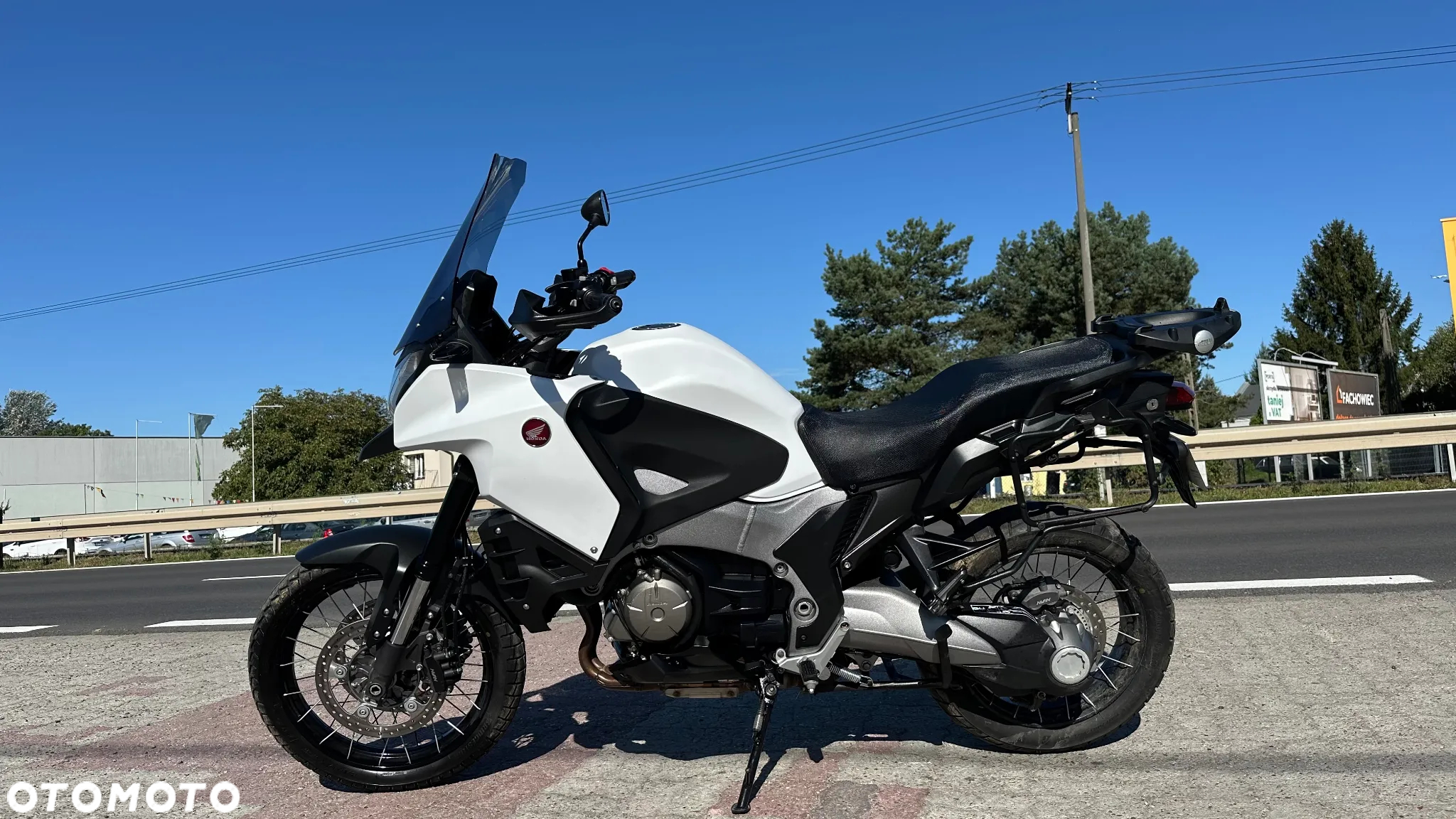 Honda VFR - 2