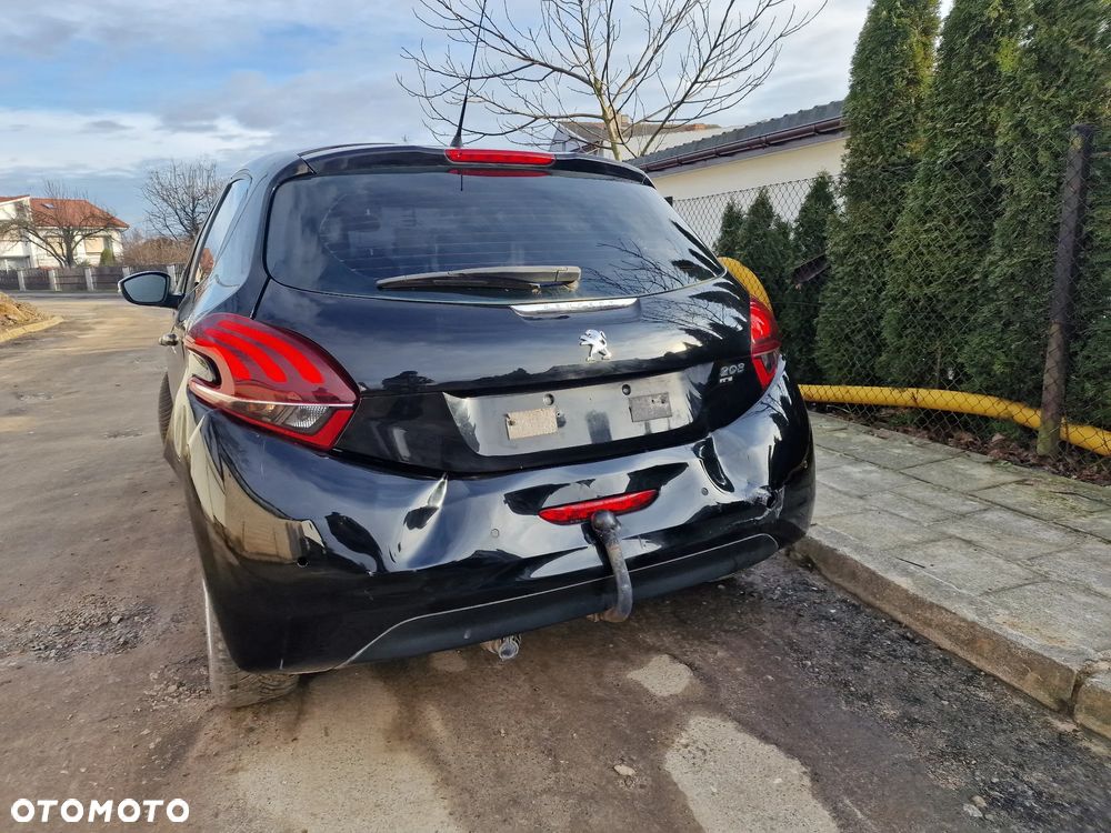 Peugeot 208 1.2 PureTech Style - 40