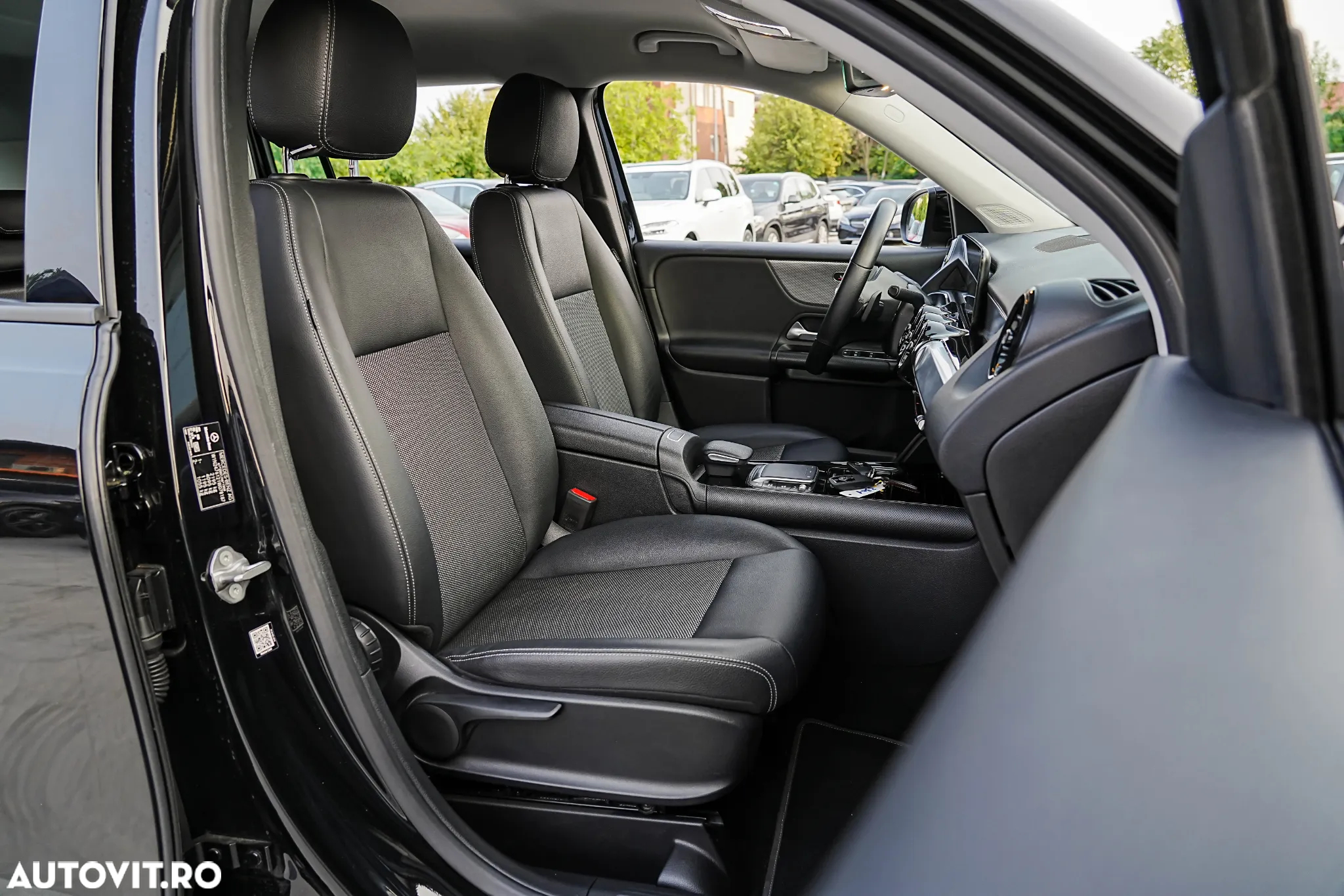 Mercedes-Benz GLB 200 d 8G-DCT - 18