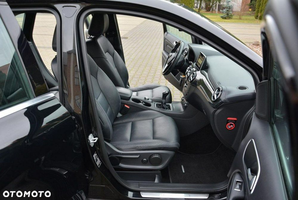 Mercedes-Benz Klasa B 180 CDI BlueEFFICIENCY Edition 1 - 18