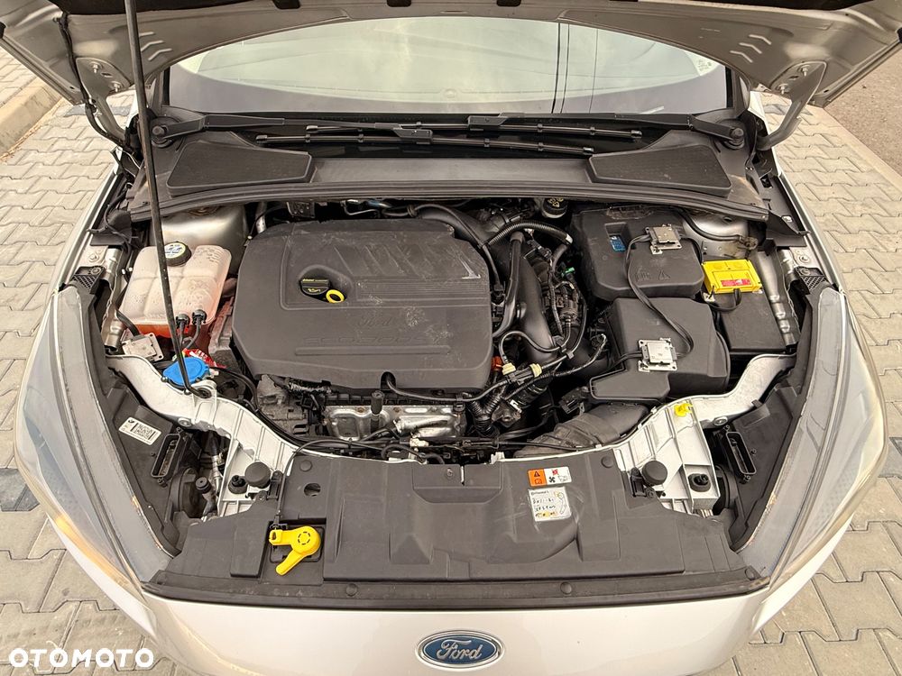 Ford Focus 1.5 EcoBoost Titanium ASS - 35