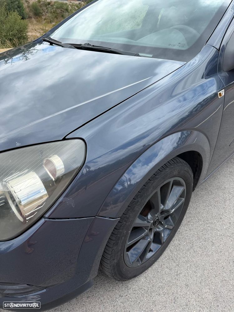 Opel Astra GTC 1.7 CDTI - 23