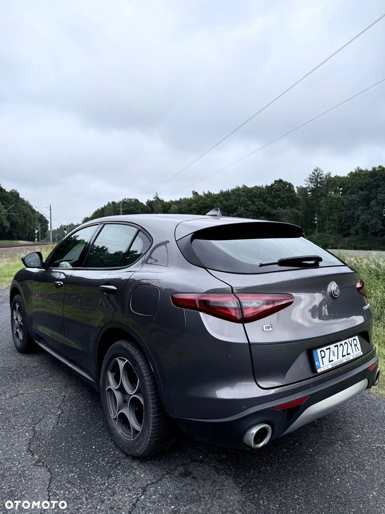 Alfa Romeo Stelvio 2018 photo 3