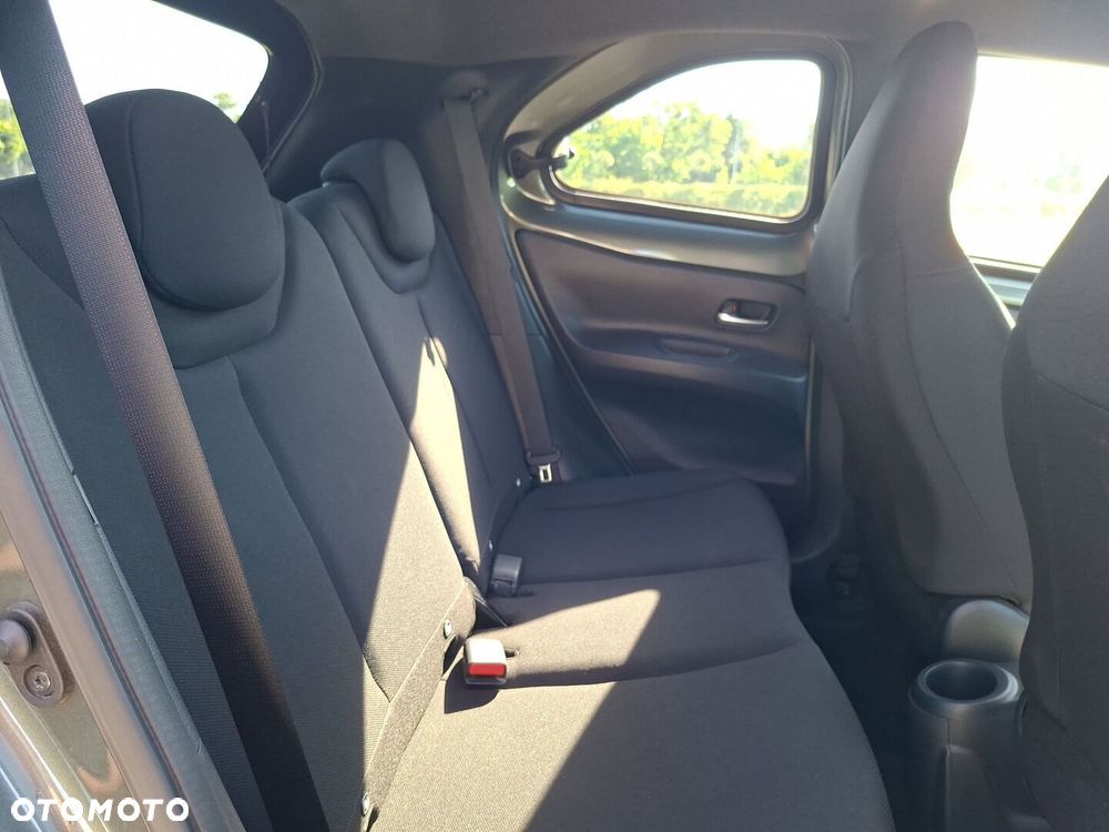 Toyota Aygo X 1.0 VVT-i Style CVT - 14