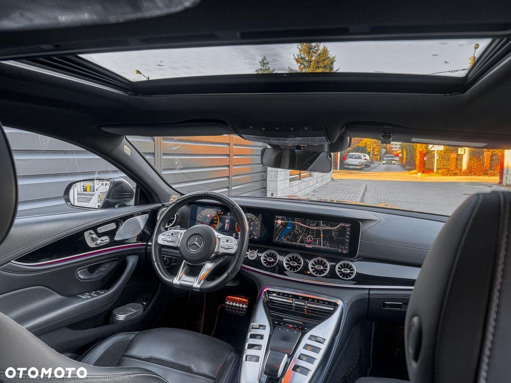 Mercedes-Benz AMG GT - 6