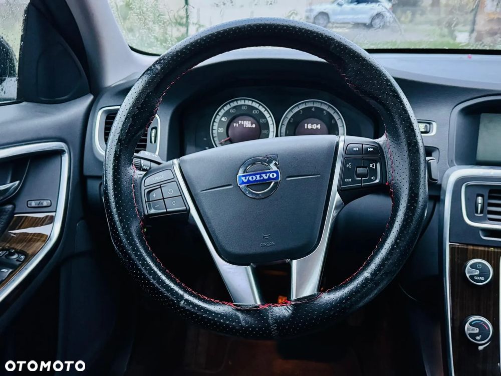 Volvo S60 2.5 T5 - 14