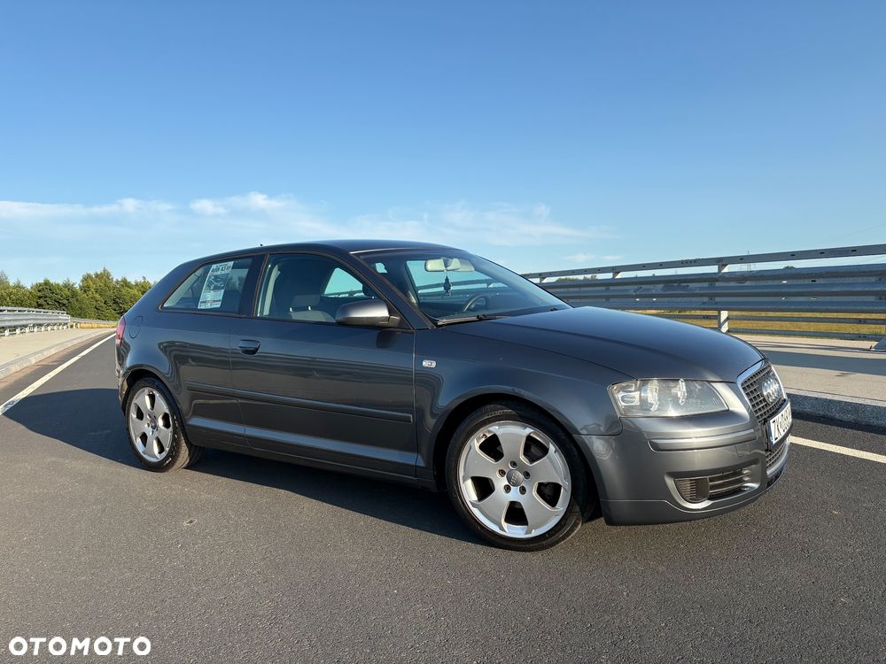 Audi A3 3-drzwiowe 1.6 Ambition - 2