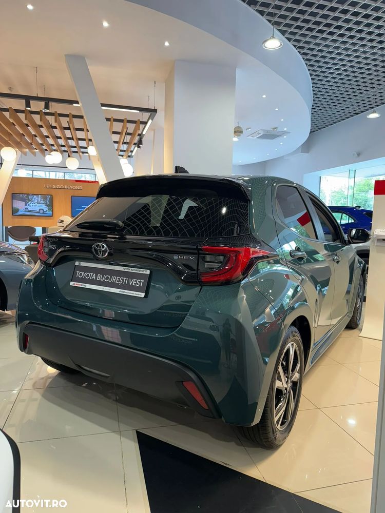 Toyota Yaris - 11