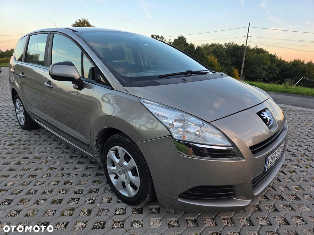 Peugeot 5008 - 3
