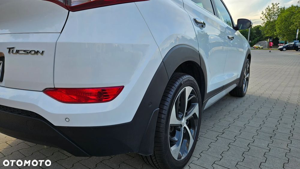 Hyundai Tucson 1.7 CRDI BlueDrive GO Plus 2WD DCT - 14