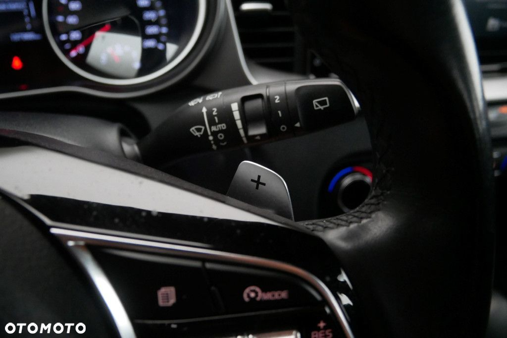 Kia Ceed - 22