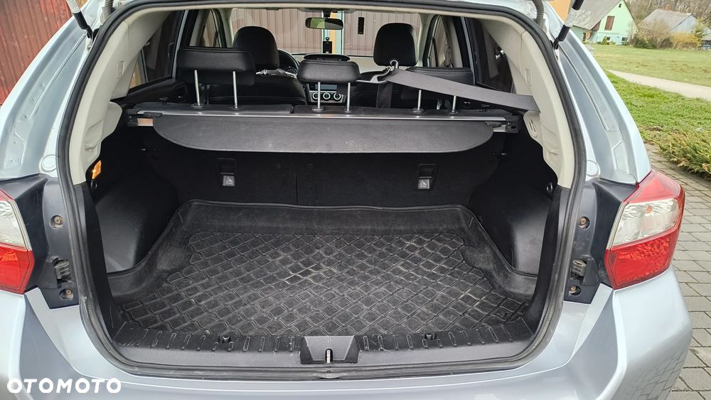 Subaru XV 2.0i Exclusive CVT - 10