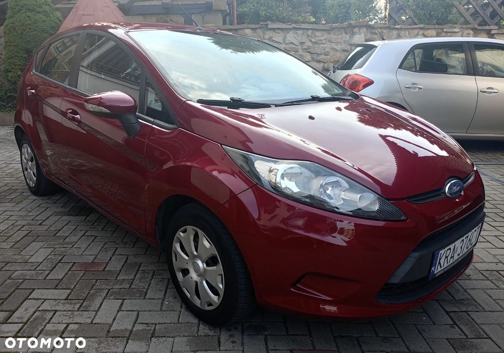 Ford Fiesta 1.25 Ambiente - 2